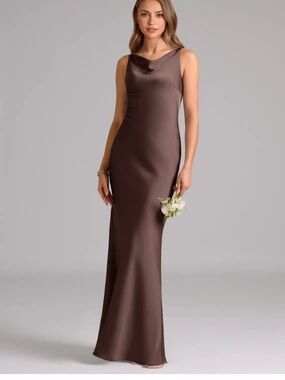 Azazie Allettie in Ganache Stretch Satin